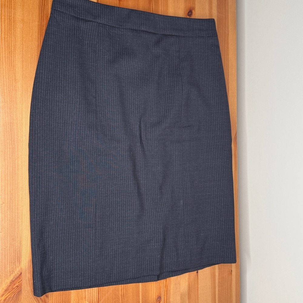 Club Monaco pinstripe pencil skirt size 0